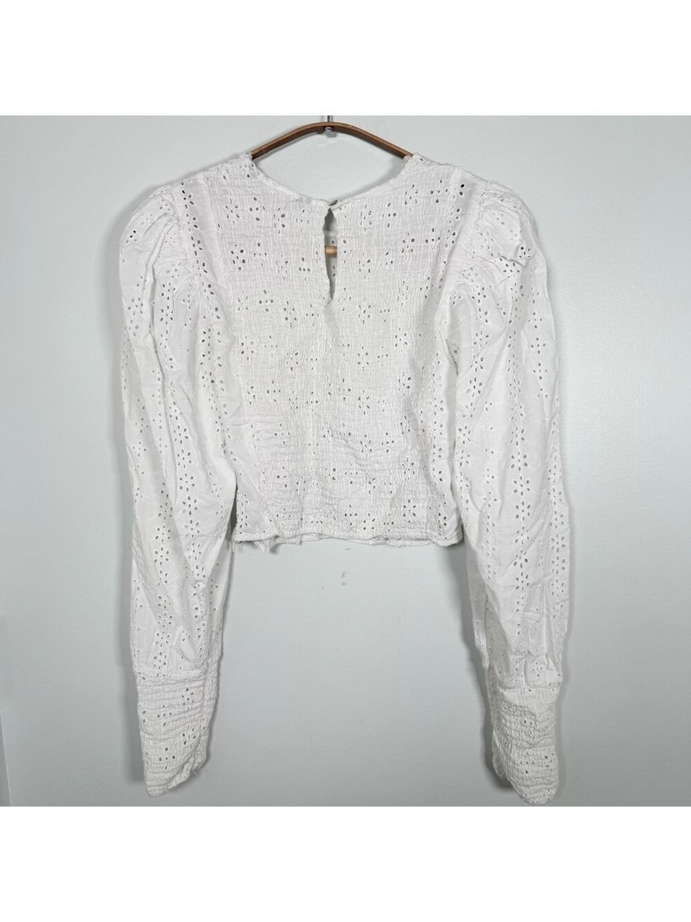 Zara White Puff Sleeve Crop Blouse - Picture 3 of 10